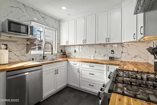 1920 Bonneville Ave, Reno, NV 89503 - Photo 9