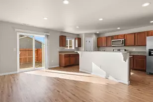 2541 Milano Wy, Fallon, NV 89406 - Photo 9