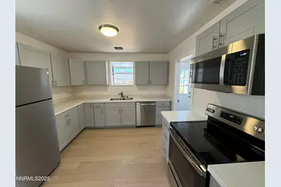1836 C Street, Sparks, NV 89431 - Photo 3