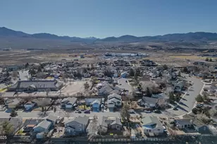 177 River Village Cir, Dayton, NV 89403 - Photo 33