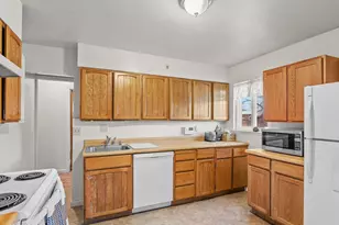 1305 Sbragia Wy, Sparks, NV 89431 - Photo 7