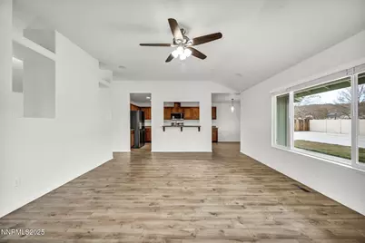 2371 Albatross Way, Sparks, NV 89441 - Photo 13