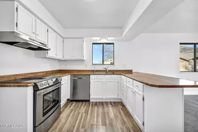 430 Calle De La Plata, Sparks, NV 89441 - Photo 11