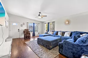 7351 Rubens Ct, Sun Valley, NV 89433 - Photo 3