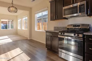 14524 Leiden Dr, Reno, NV 89506 - Photo 11