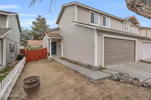 1690 Chatterley Ln, Sparks, NV 89434 - Photo 3