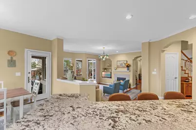 6894 Cinnamon Drive, Sparks, NV 89436 - Photo 17