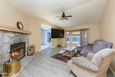 207 Thornwood Court, Dayton, NV 89403 - Photo 5