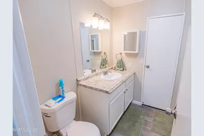 16180 Rhyolite Circle, Reno, NV 89521 - Photo 17