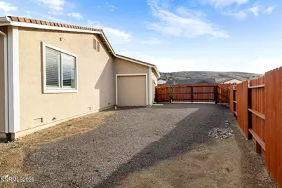 19017 Bronco Creek Ct, Reno, NV 89508 - Photo 31
