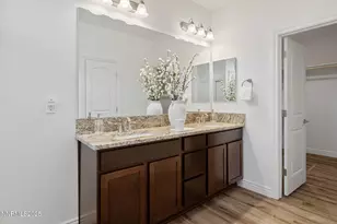 19017 Bronco Crk Ct, Reno, NV 89508 - Photo 15