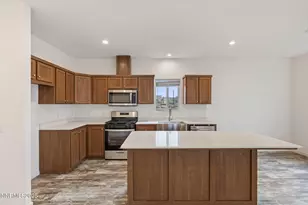 3605 E 10th St, Silver Springs, NV 89429 - Photo 9