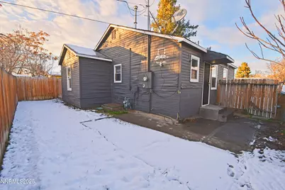1607 H Street, Sparks, NV 89431 - Photo 17