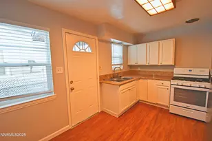 1607 H St, Sparks, NV 89431 - Photo 5