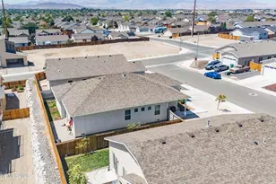 4521 Madison Rd, Fernley, NV 89408 - Photo 25