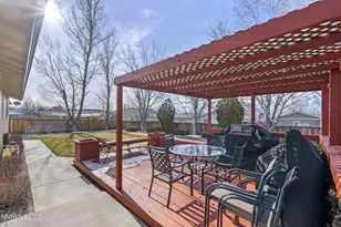 1412 Bumblebee Dr, Gardnerville, NV 89460 - Photo 23