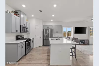 2645 Emerson Circle, Fernley, NV 89408 - Photo 3