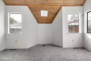 2561 Garfield Dr, Sparks, NV 89431 - Photo 3