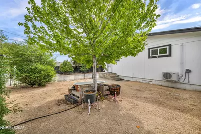 1281 E 10th Street, Reno, NV 89512 - Photo 33