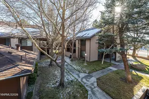 1465 E Peckham Ln, Reno, NV 89502 - Photo 21