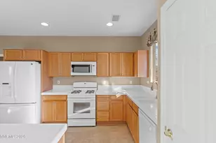 1891 Cosenza Dr, Sparks, NV 89434 - Photo 7