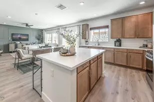 523 Daisy Fay Wy, Indian Hills, NV 89705 - Photo 5