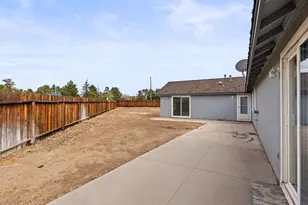 1286 Currycomb Cir, Minden, NV 89423 - Photo 33
