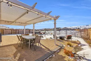 7445 Hundred Acre Dr, Reno, NV 89506 - Photo 27