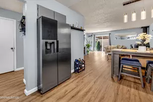562 Smithridge Park, Reno, NV 89502 - Photo 7