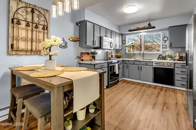 562 Smithridge Park, Reno, NV 89502 - Photo 3