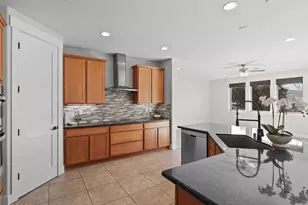 5585 E Hidden Valley Dr, Reno, NV 89502 - Photo 11