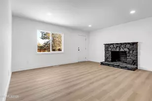 1570 Driftwood Ct, Sparks, NV 89431 - Photo 7