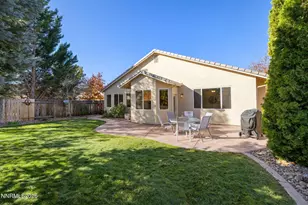 10560 Vista Alta Dr, Reno, NV 89521 - Photo 21