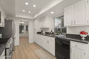 1024 Mayflower Dr, Reno, NV 89509 - Photo 13