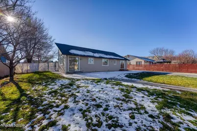 260 Veronica Avenue, Sparks, NV 89436 - Photo 37