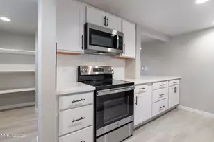 943 S Wells Ave, Reno, NV 89502 - Photo 7