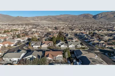 10145 Lucente Way, Reno, NV 89521 - Photo 53