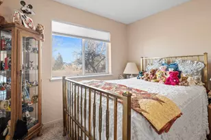 900 Madison Creek Dr, Fernley, NV 89408 - Photo 29