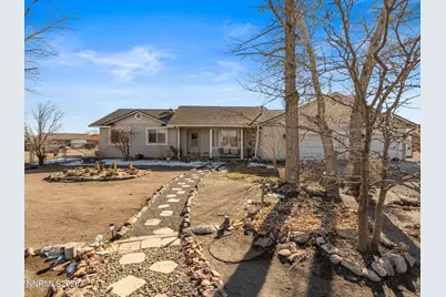 900 Madison Creek Drive, Fernley, NV 89408 - Photo 5