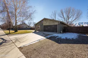 837 Mahogany Dr, Minden, NV 89423 - Photo 23