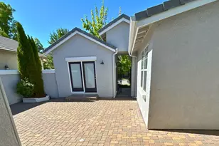 3084 10 Mile Dr, Sparks, NV 89436 - Photo 15