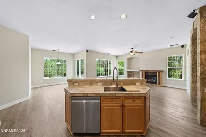 7483 Europa Drive, Sparks, NV 89436 - Photo 21