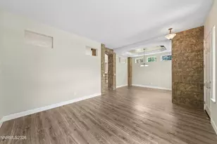 7483 Europa Dr, Sparks, NV 89436 - Photo 9