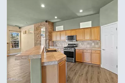 7483 Europa Drive, Sparks, NV 89436 - Photo 21