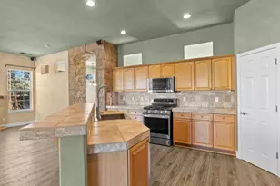 7483 Europa Dr, Sparks, NV 89436 - Photo 21