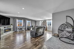 410 Paramount Ct, Reno, NV 89506 - Photo 19