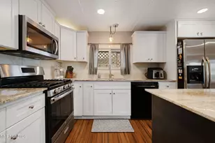 220 Aristocrat Way, Reno, NV 89506 - Photo 19