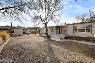 220 Aristocrat Way, Reno, NV 89506 - Photo 5