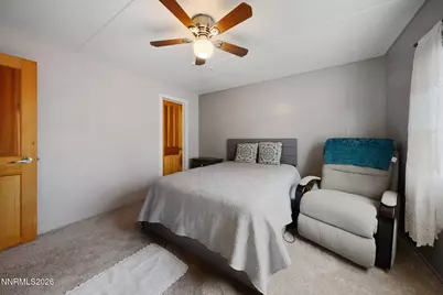 220 Aristocrat Way, Reno, NV 89506 - Photo 33