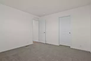 2770 W Fir St, Silver Springs, NV 89429 - Photo 35